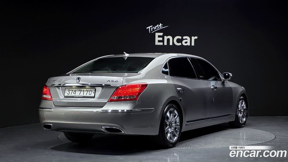 Hyundai Equus 2012
