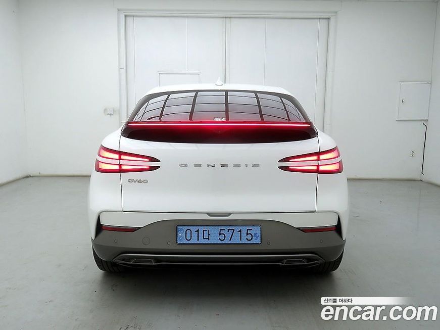 Genesis GV60 2023