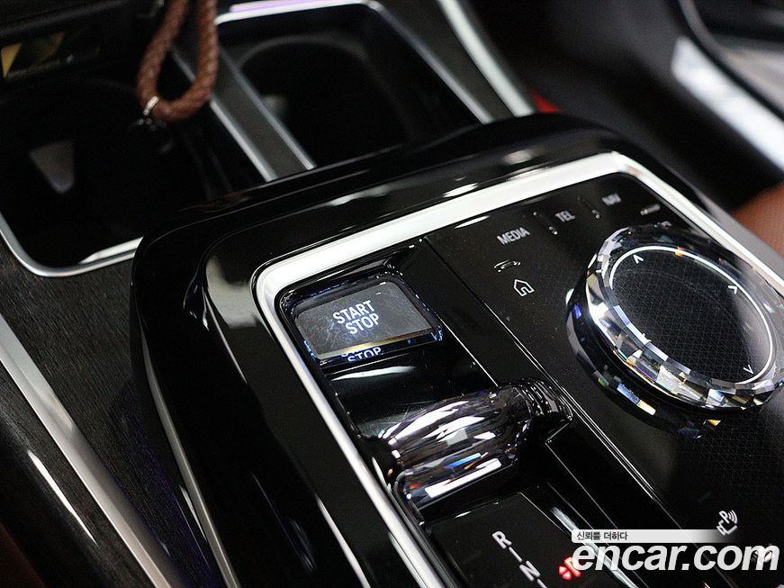 BMW i7 2024