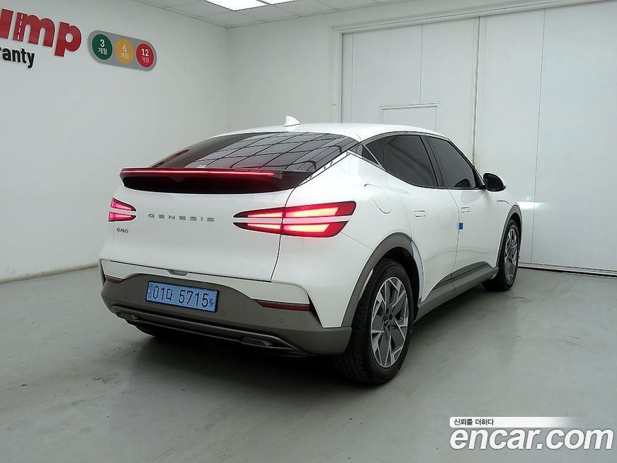 Genesis GV60 2023