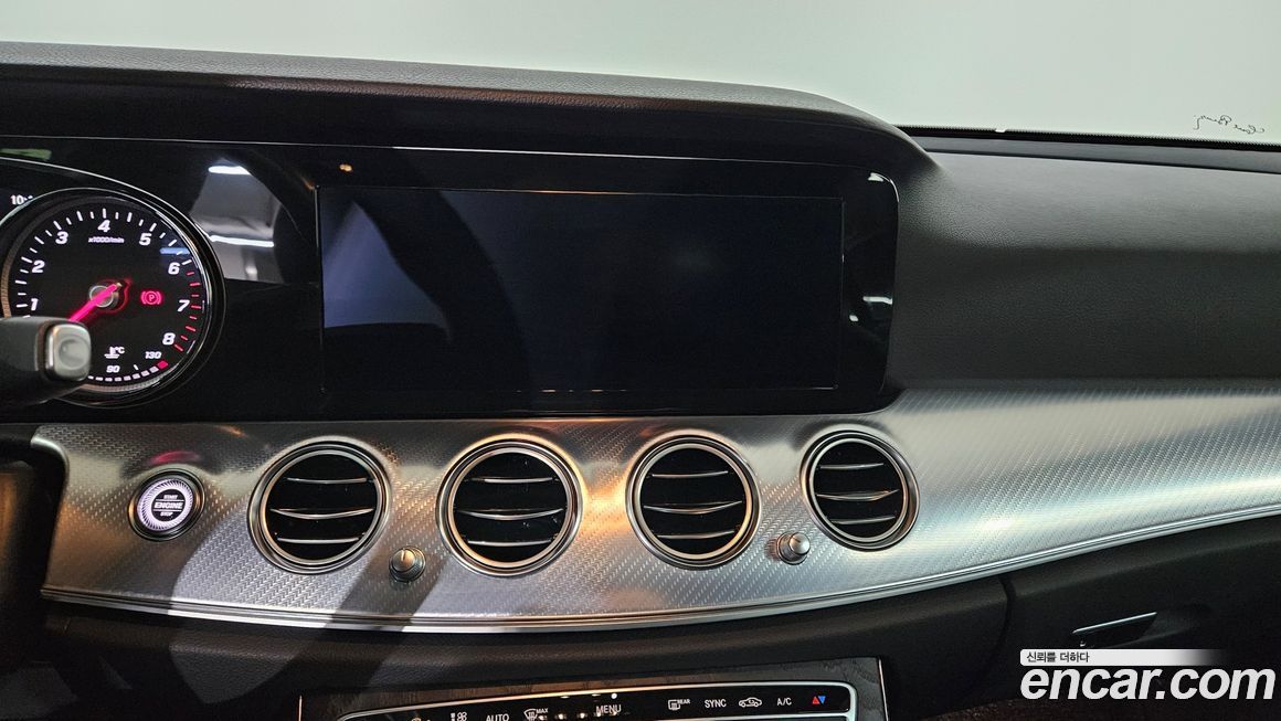 Mercedes-Benz E-Class 2020