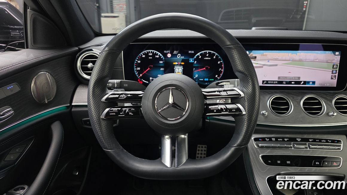 Mercedes-Benz E-Class 2022