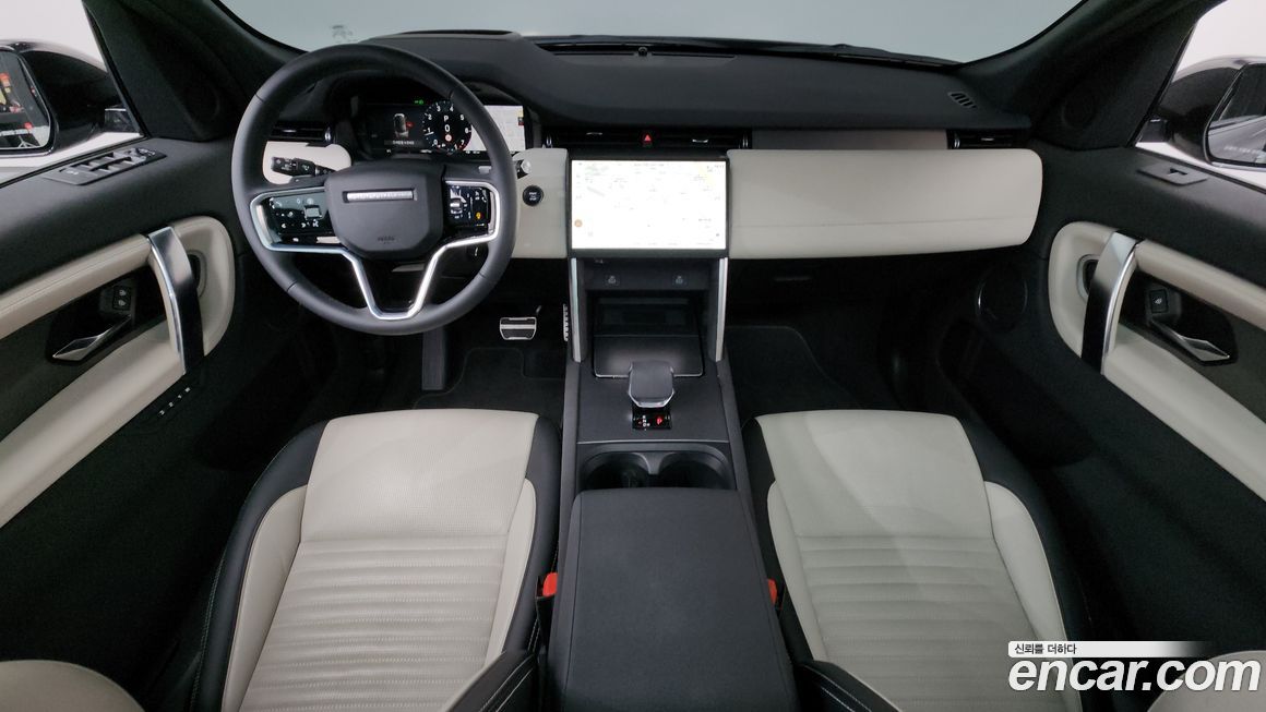 Land Rover Discovery Sport 2025
