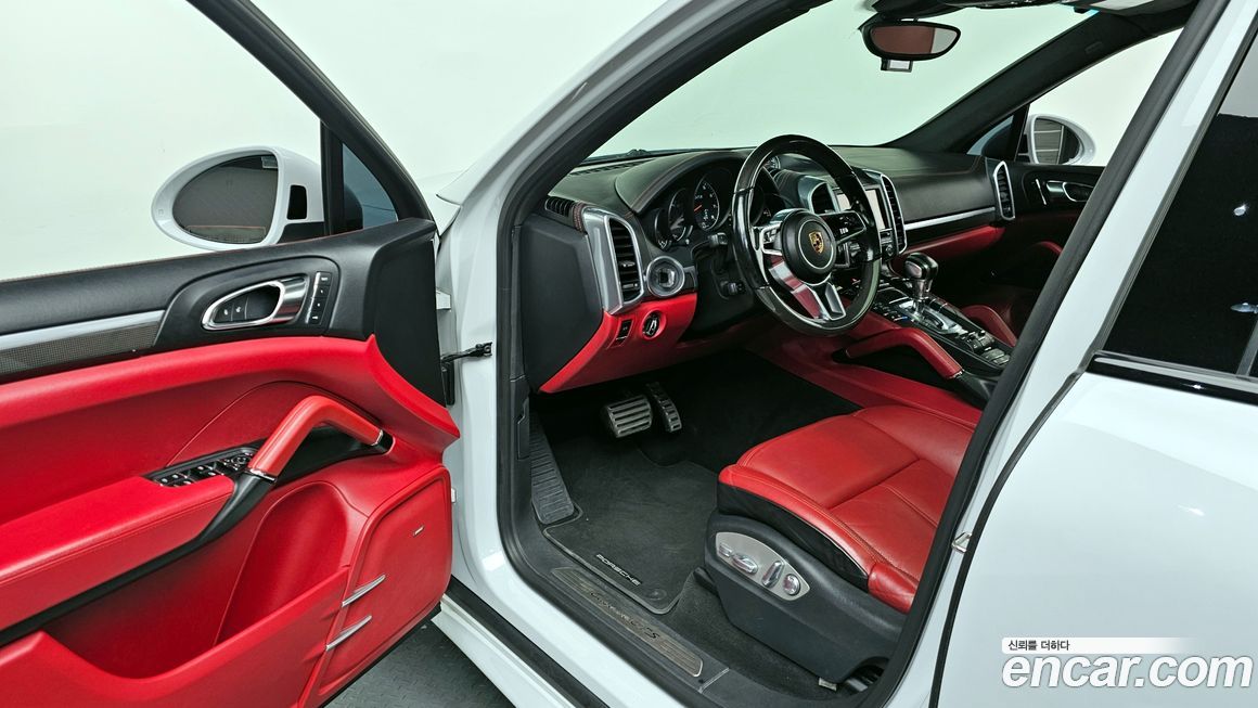 Porsche Cayenne 2016