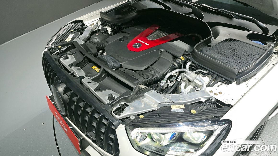 Mercedes-Benz GLC-Class 2023