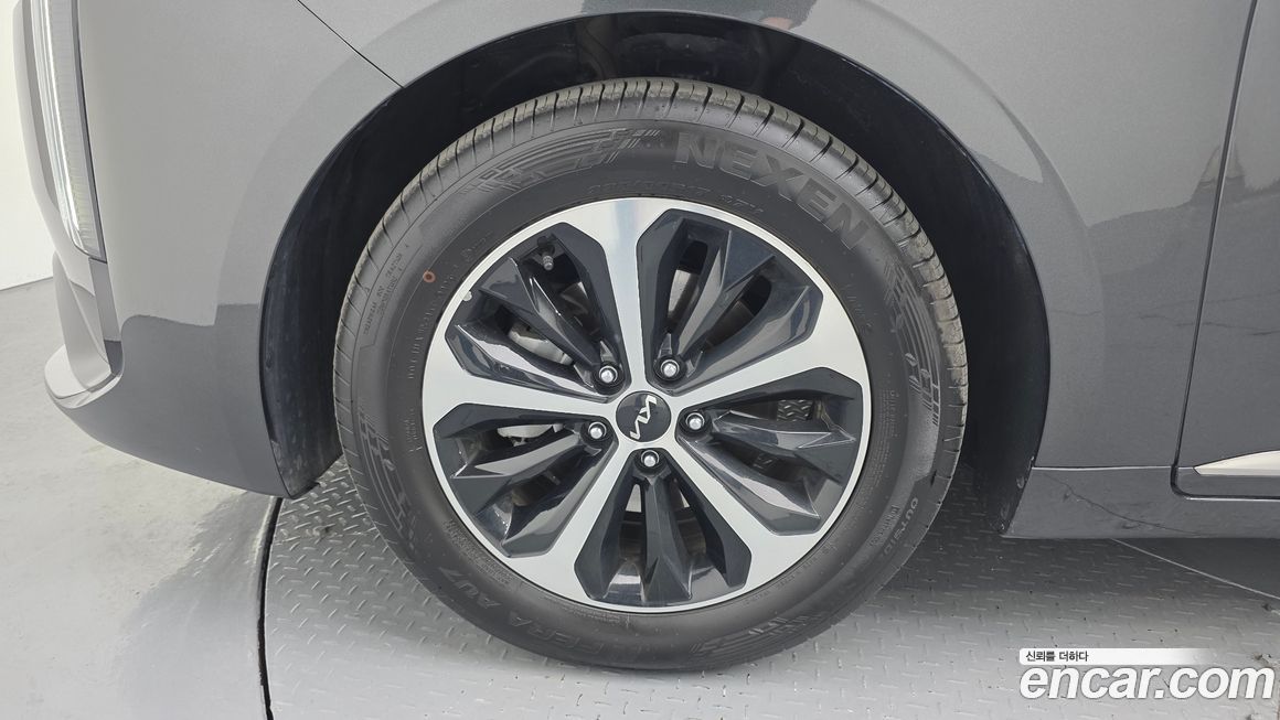 Kia K8 2025