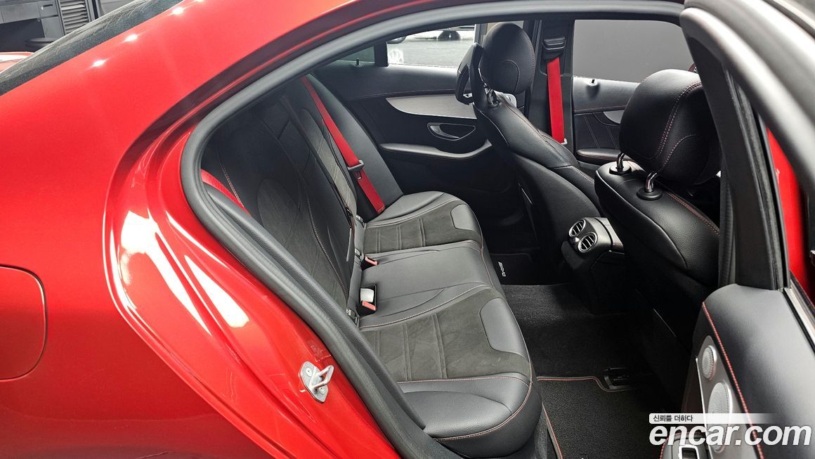 Mercedes-Benz C-Class 2019