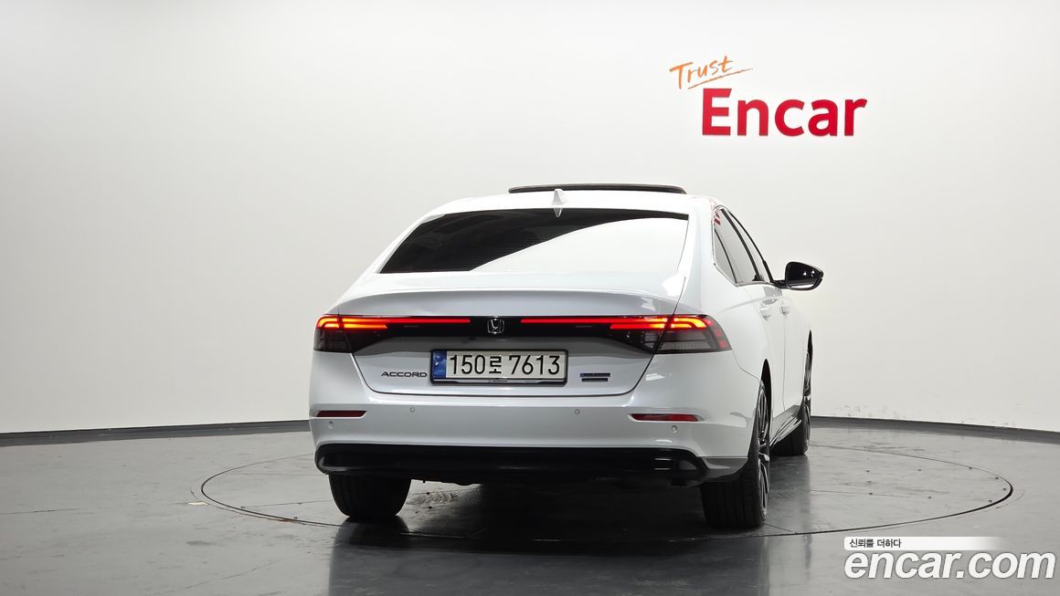 Honda Accord 2023