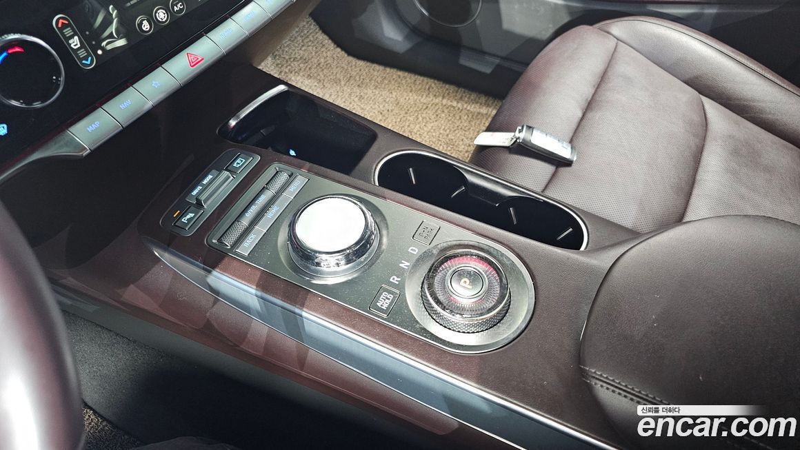 Genesis GV70 2021