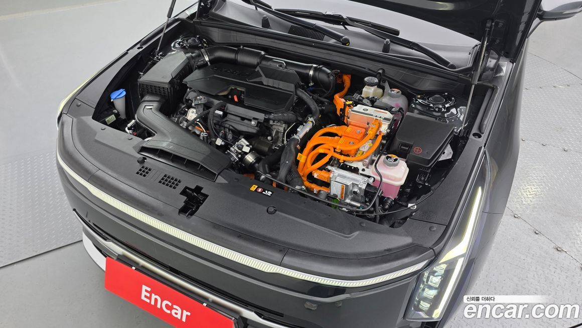 Kia K8 2025