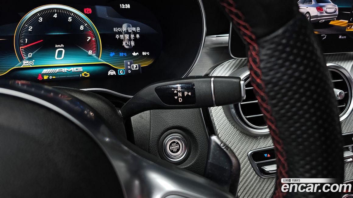 Mercedes-Benz C-Class 2019