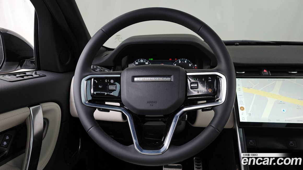 Land Rover Discovery Sport 2025