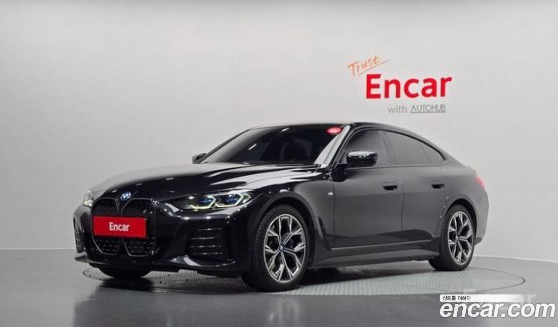 BMW i4 2023