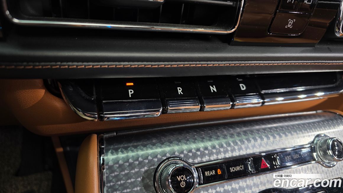 Lincoln Aviator 2021