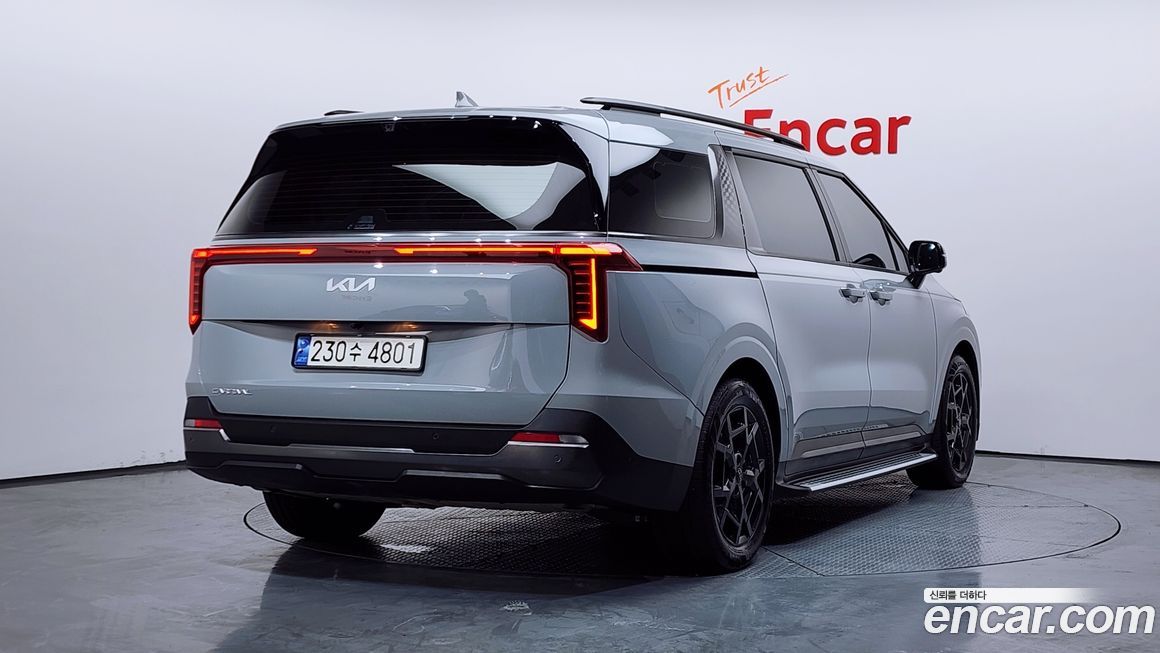 Kia Canival 2024