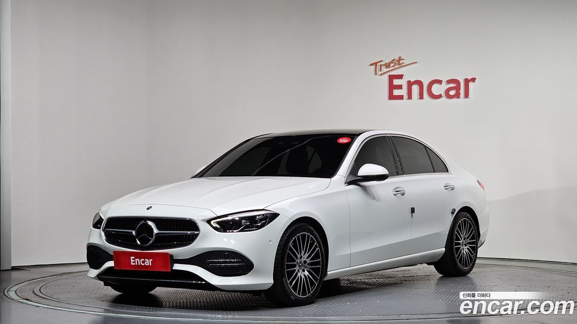 Mercedes-Benz C-Class 2024