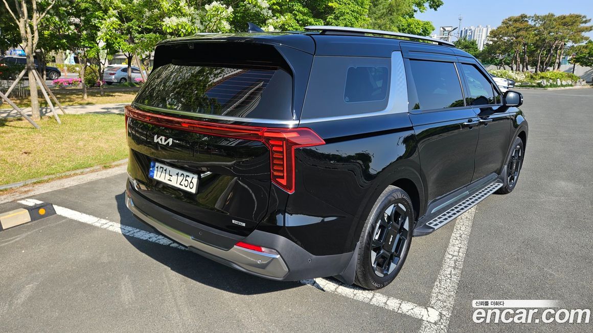 Kia Canival 2024
