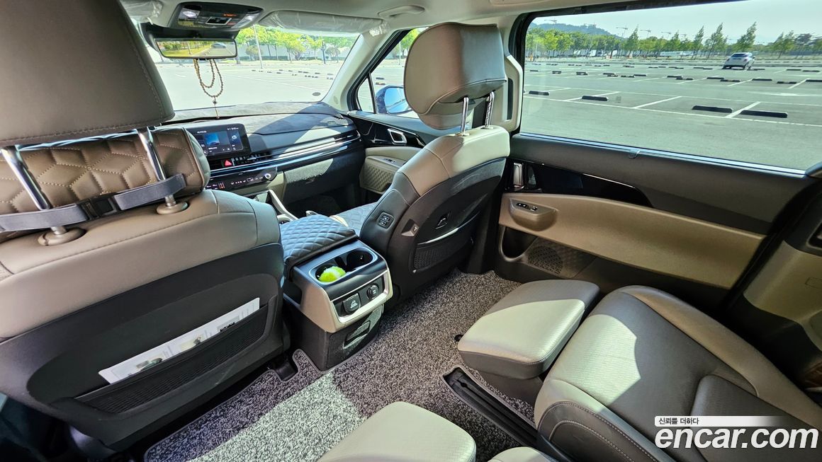 Kia Canival 2024