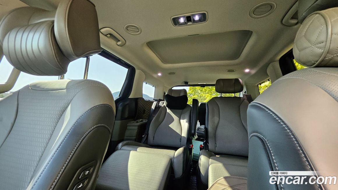 Kia Canival 2024