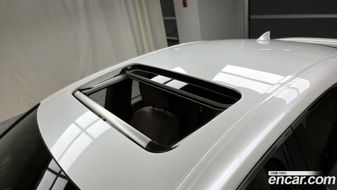 Lexus ES 2025