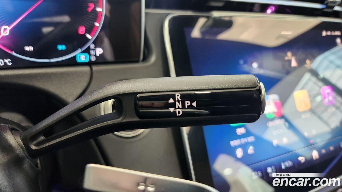 Mercedes-Benz E-Class 2025