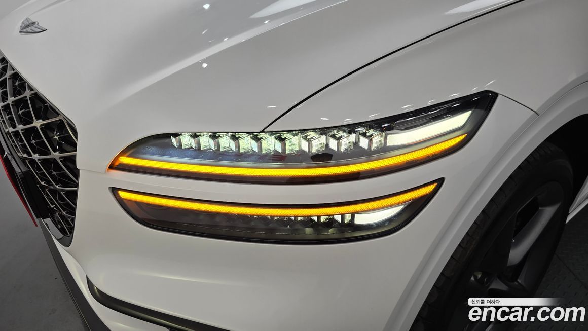 Genesis GV70 2025