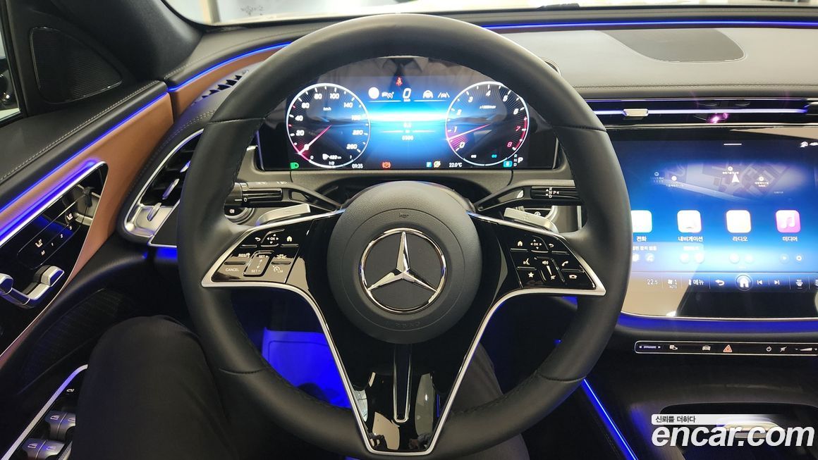 Mercedes-Benz E-Class 2025
