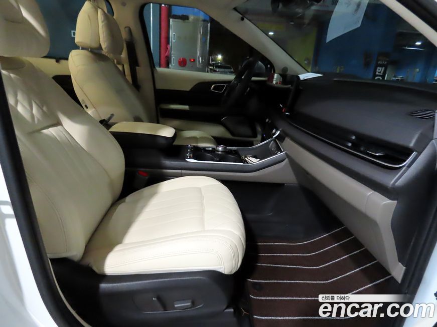 Kia Canival 2025
