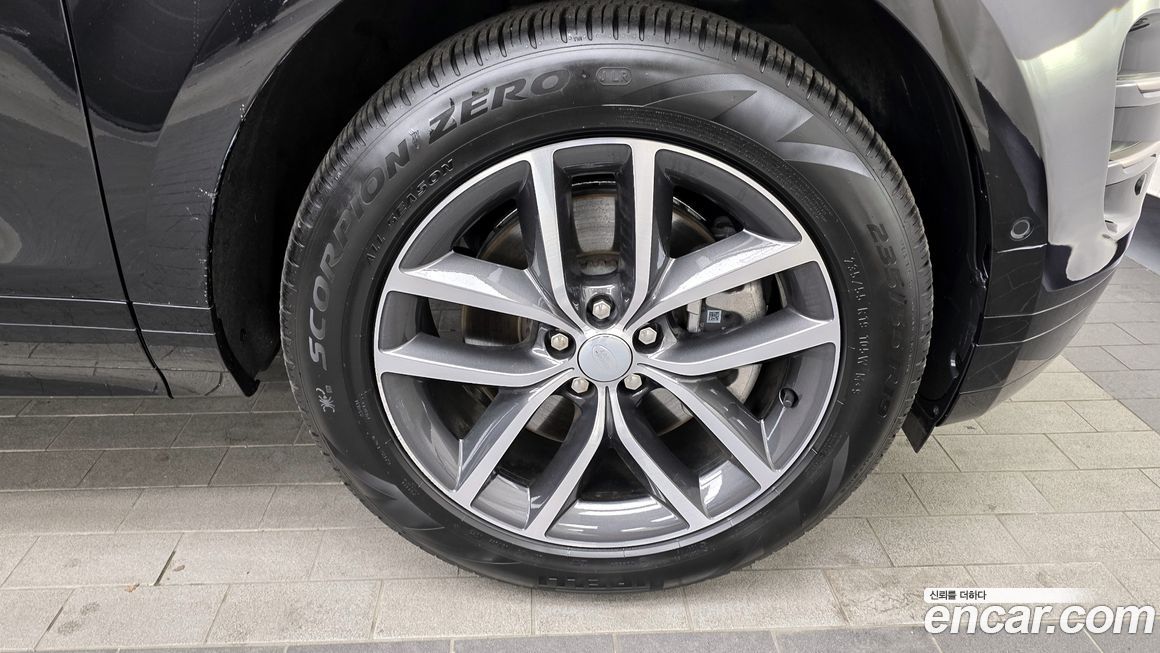 Land Rover Range Rover Evoque 2024