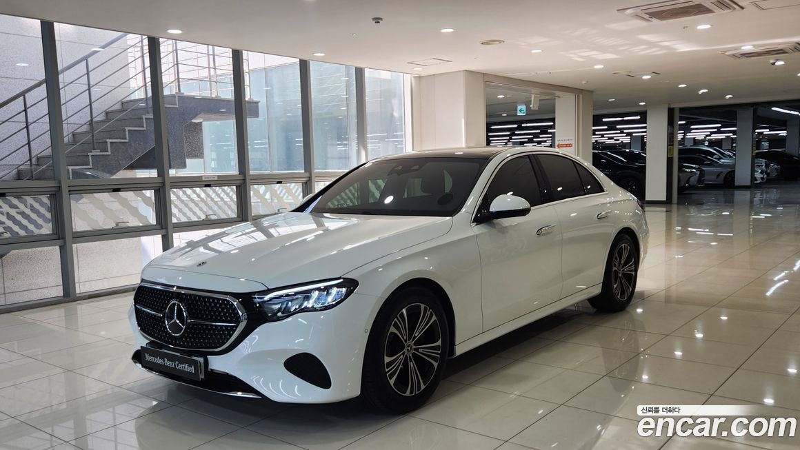 Mercedes-Benz E-Class 2025
