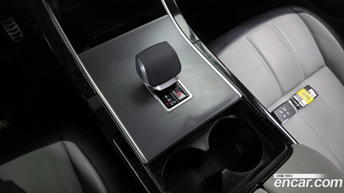 Land Rover Range Rover Evoque 2024