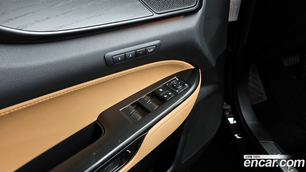 Lexus NX 2025