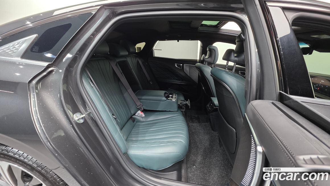 Kia K8 2023