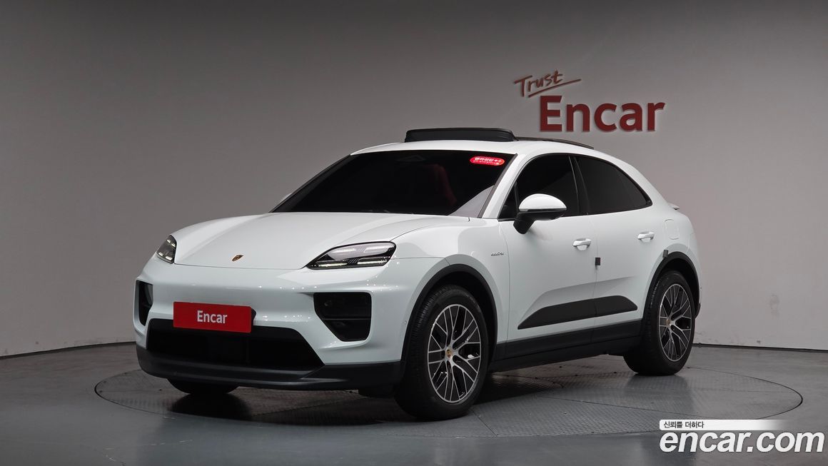 Porsche Macan 2025