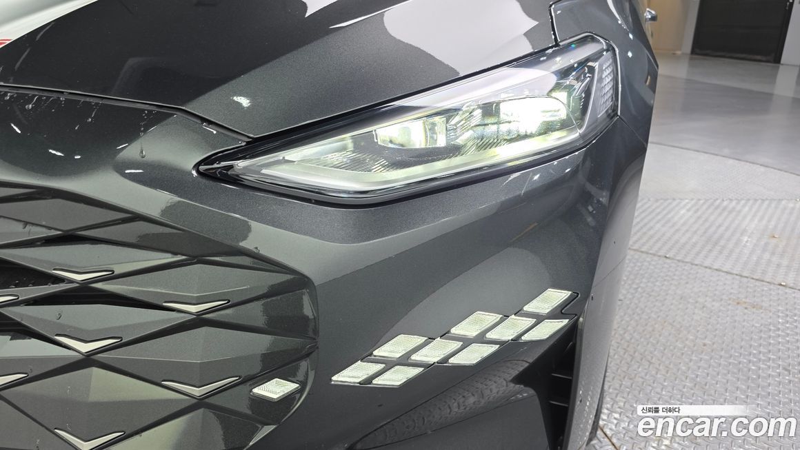 Kia K8 2023