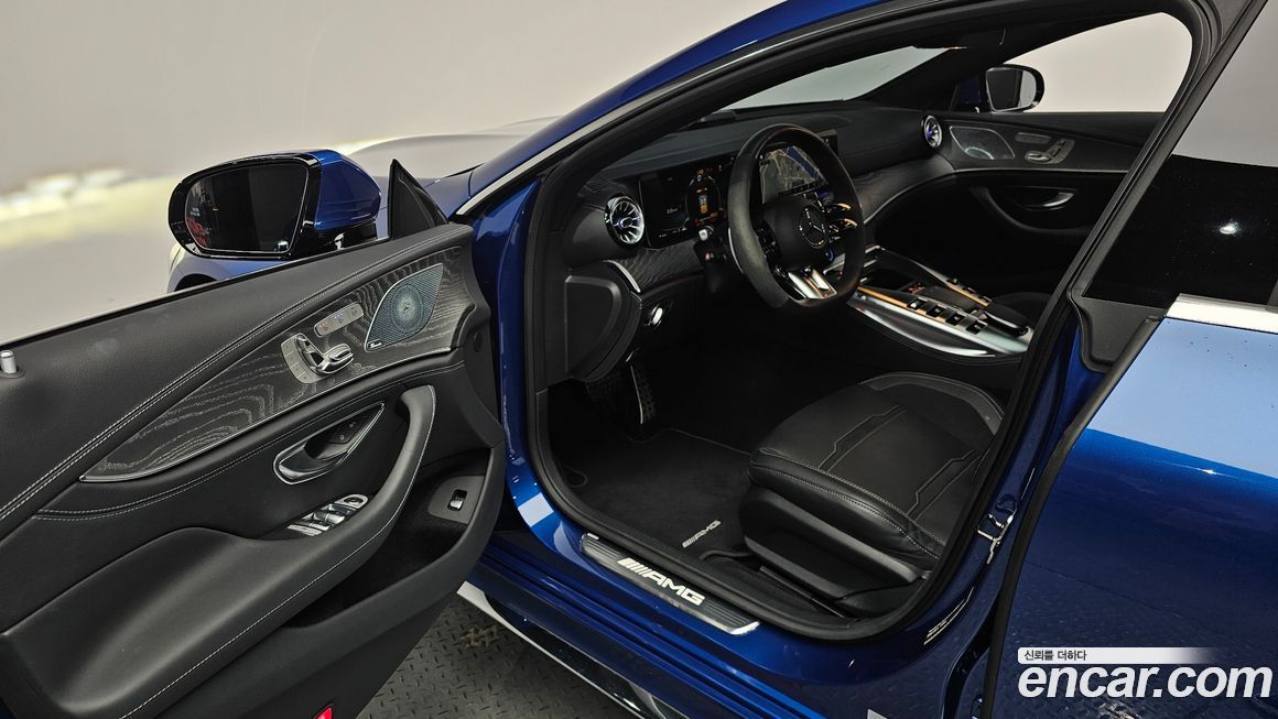 Mercedes-Benz AMG GT 2023