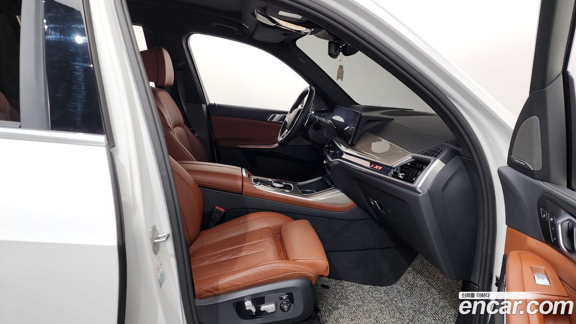 BMW X7 2024