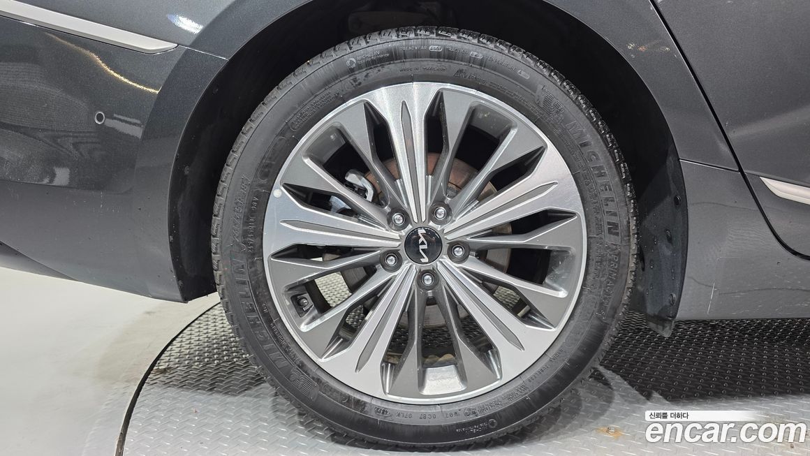 Kia K8 2023