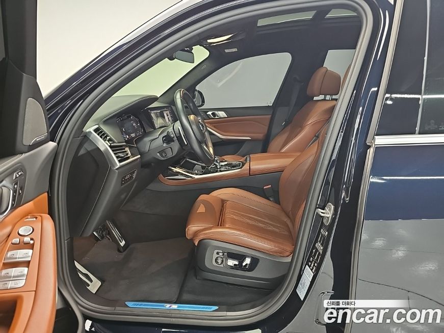 BMW X7 2021