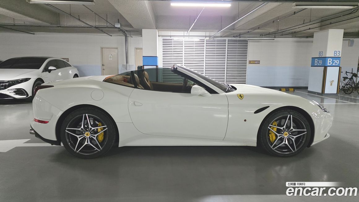 Ferrari California 2016