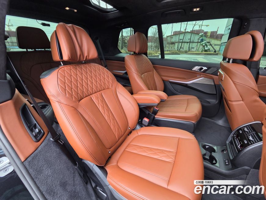 BMW X7 2024