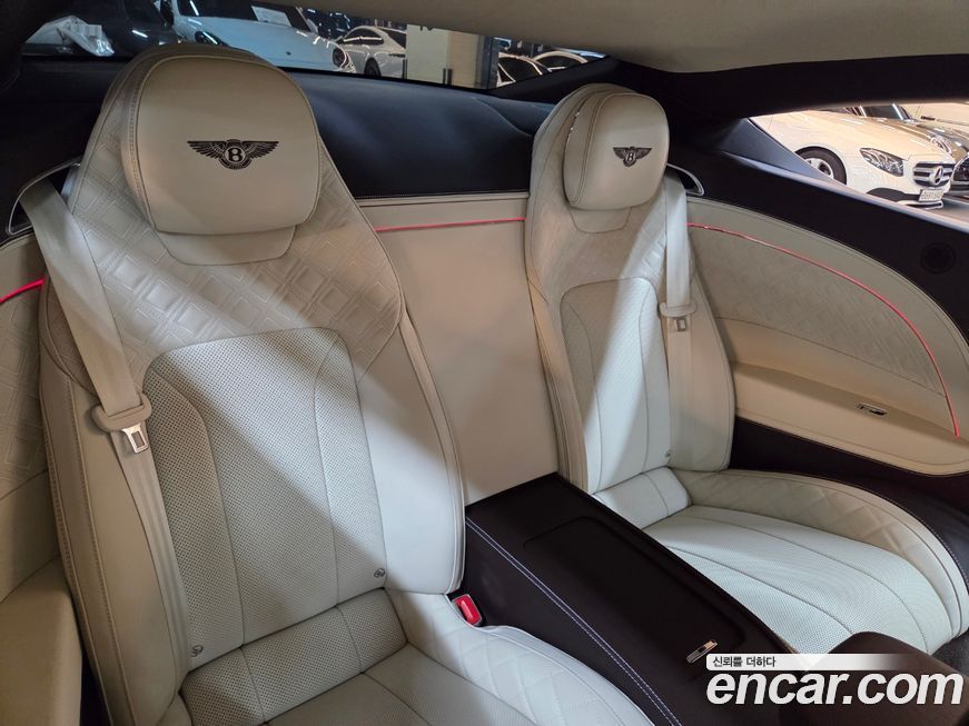 Bentley Continental 2023