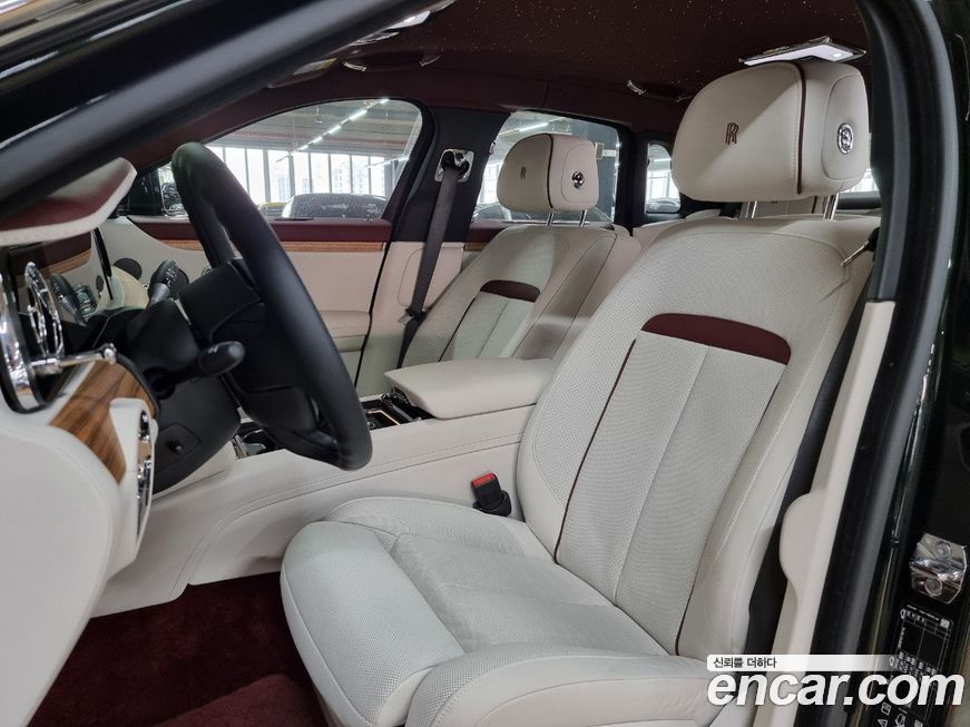 Rolls-Royce Ghost 2021