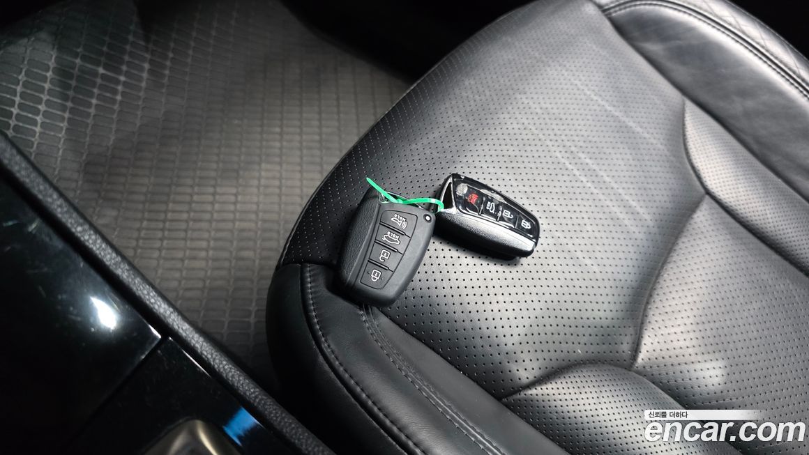 Hyundai Grandeur 2011