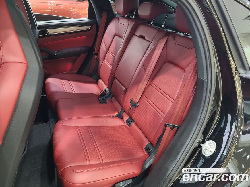 Porsche Cayenne 2023