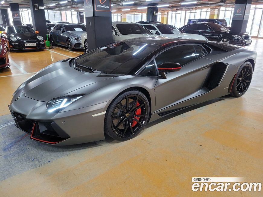 Lamborghini Aventador 2016