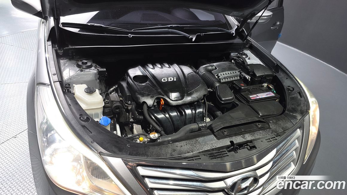 Hyundai Grandeur 2011