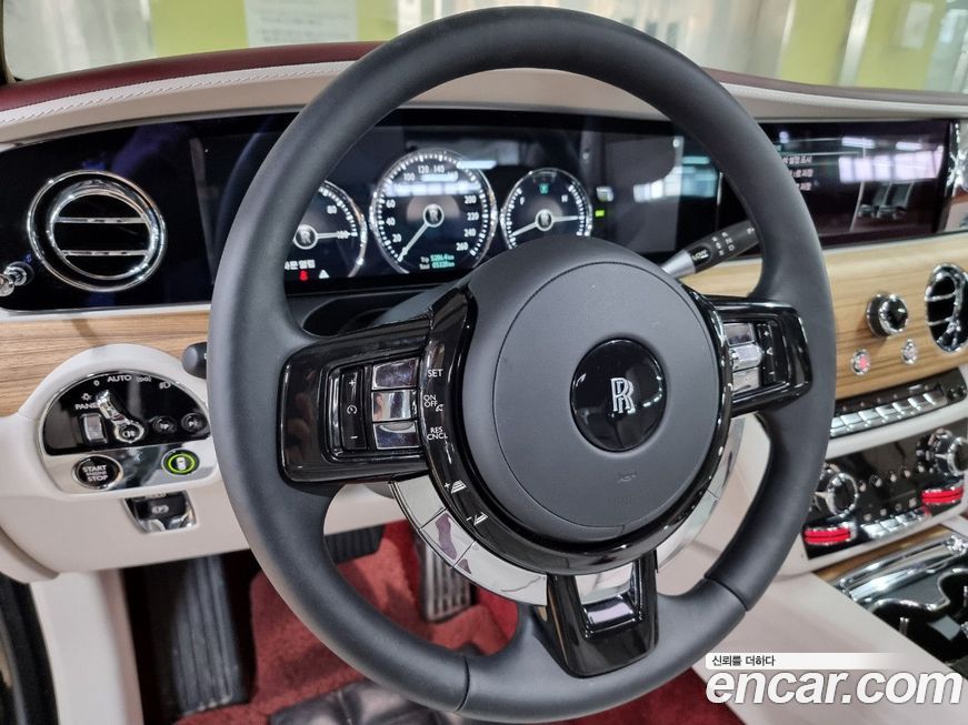 Rolls-Royce Ghost 2021