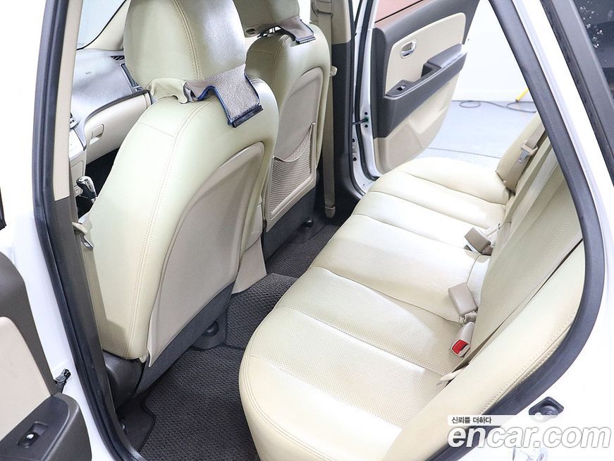 Hyundai AVANTE 2010