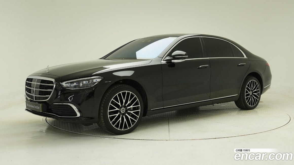 Mercedes-Benz S-Class 2026
